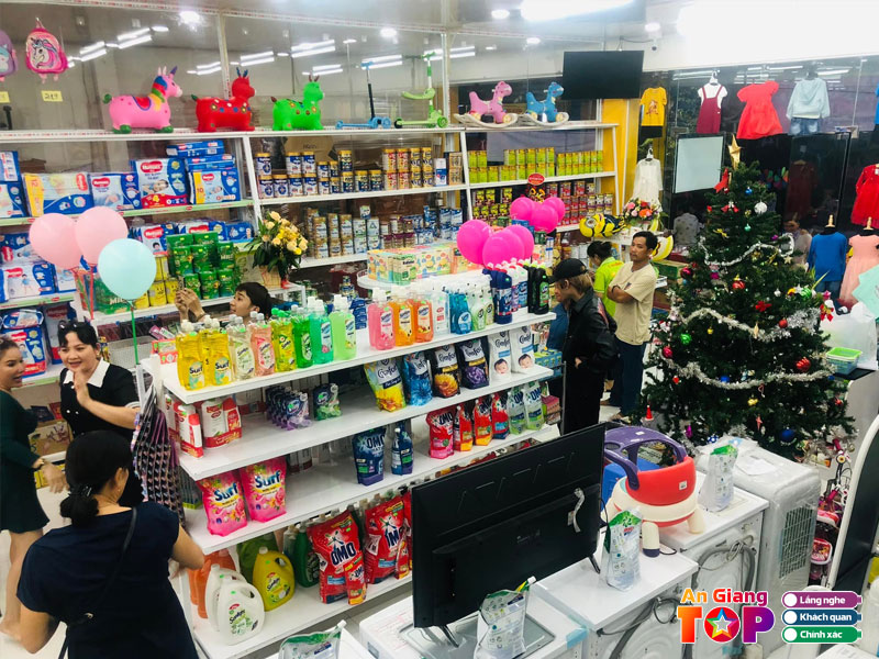 Shop-me-va-be-my-duyen-hi-baby-angiangtoplist