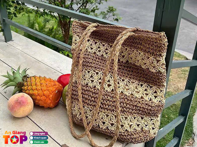 Shop-moon-phu-kien-qua-tang-angiangtoplist