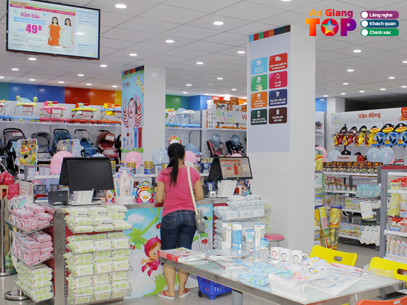 Sieu-thi-me-bau-em-be-con-cung-angiangtoplist