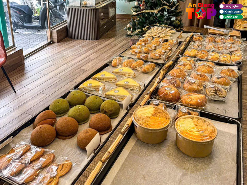 Tiem-banh-pho-mai-khanh-angiangtoplist