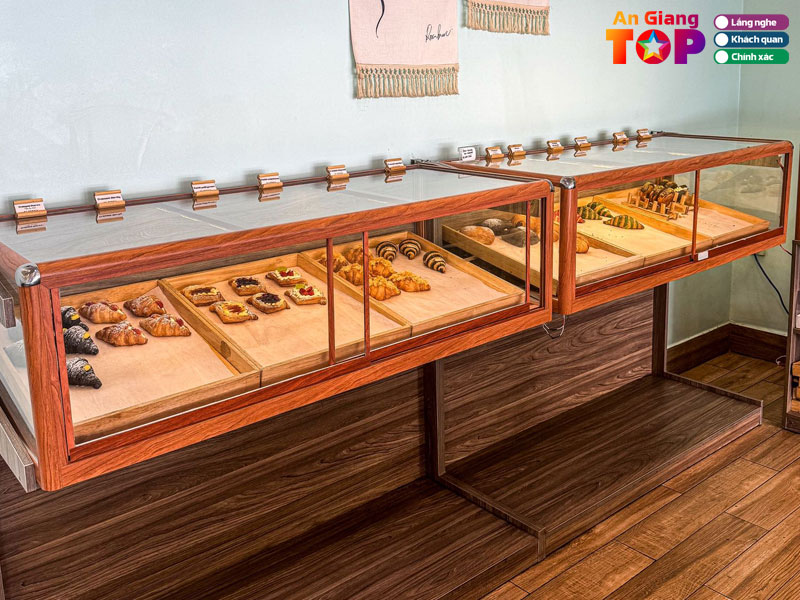 Tiem-banh-pho-mai-khanh-angiangtoplist