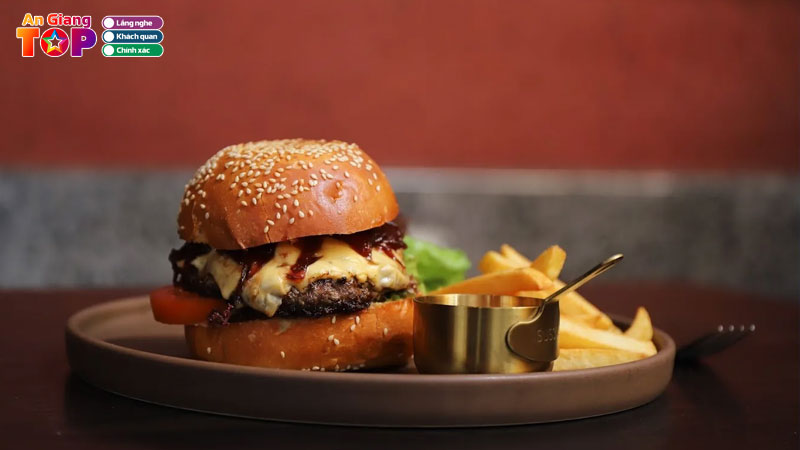 Top-12-dia-chi-ban-hamburger-o-an-giang-ngon-dinh-noc-angiangtoplist