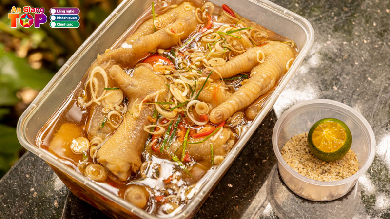 Top-5-dia-chi-ban-chan-ga-sa-tac-o-an-giang-ngon-het-say-angiangtoplist