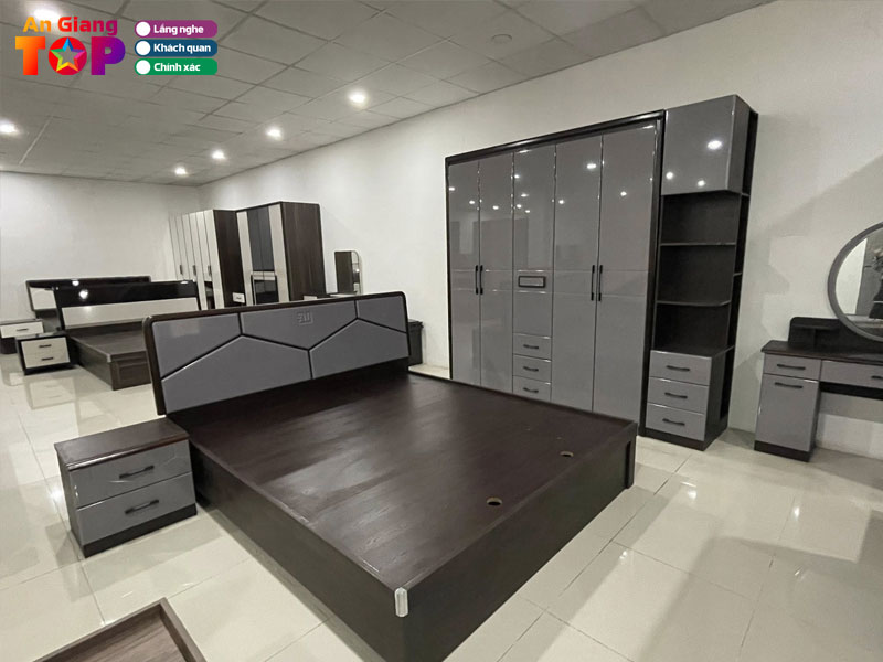 Cua-hang-do-go-hoang-anh-gia-lai-angiangtoplist