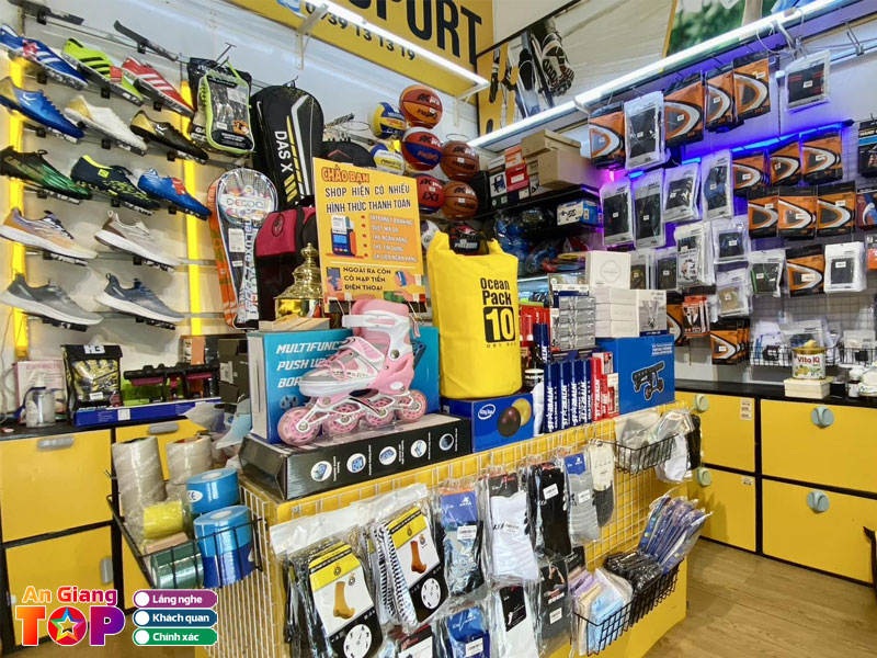 Cua-hang-dung-cu-the-thao-tuan-huong-angiangtoplist