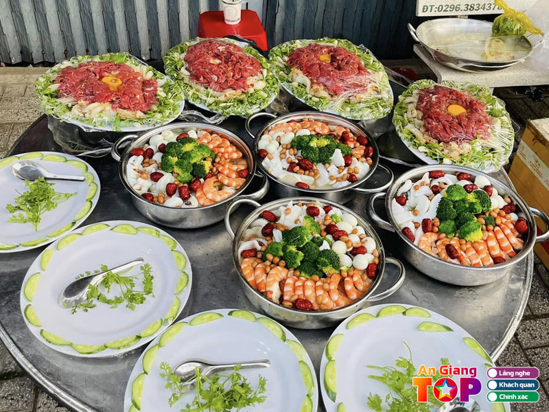 Dich-vu-nau-an-sau-trinh-angiangtoplist