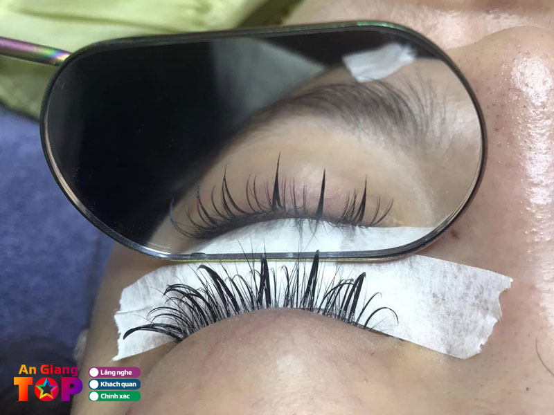 Huynh-trinh-nail-mi-long-xuyen-angiangtoplist