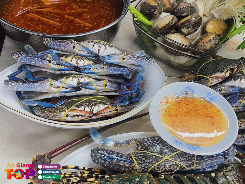 Nha-hang-lang-nuong-viet-angiangtoplist