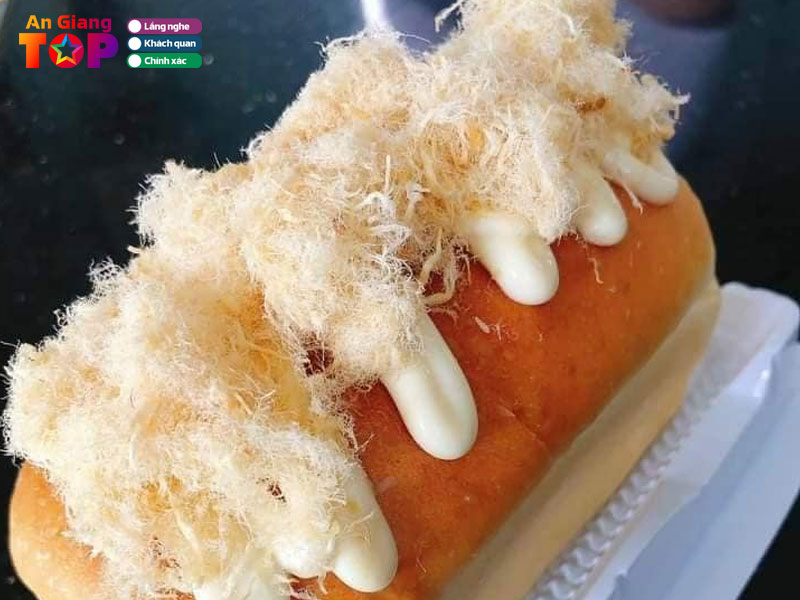 Ruby-bakery-angiangtoplist