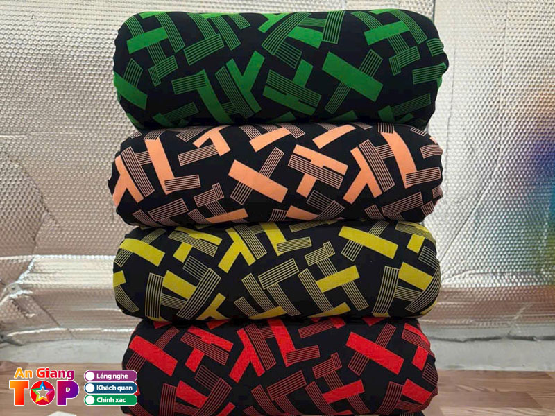 Tiem-vai-nhu-y-angiangtoplist