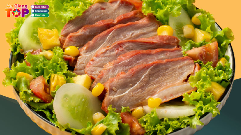 Top-10-quan-salad-o-an-giang-tuoi-ngon-bo-duong-angiangtoplist
