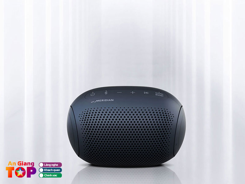 Trung-tam-mua-sam-nguyen-kim-angiangtoplist