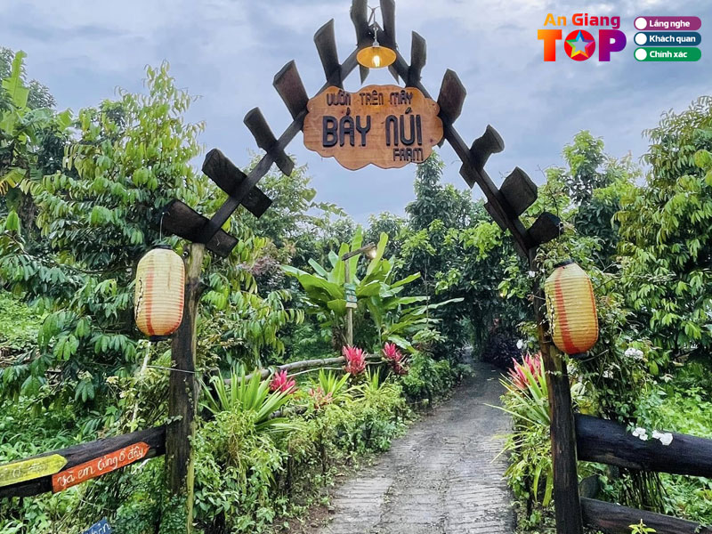 Bay-nui-farm-vuon-tren-may-angiangtoplist