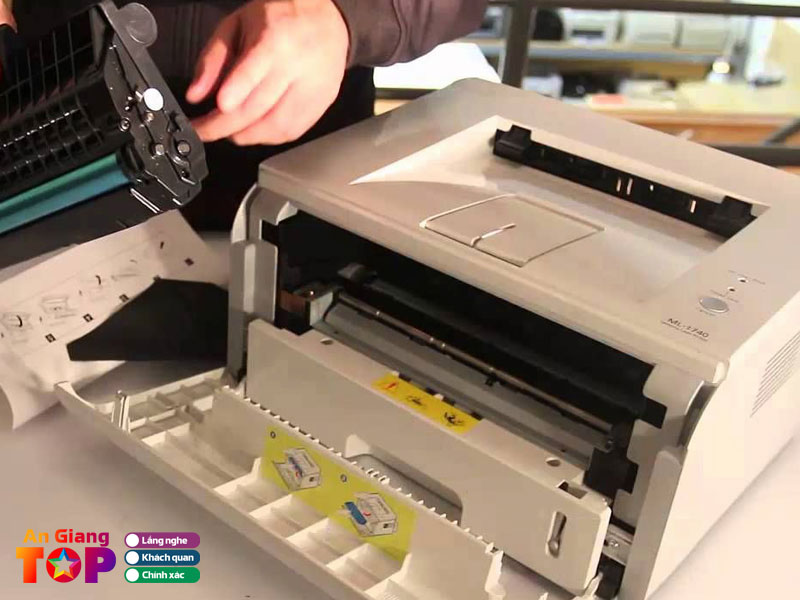 Cong-ty-tnhh-giai-phap-akg-angiangtoplist