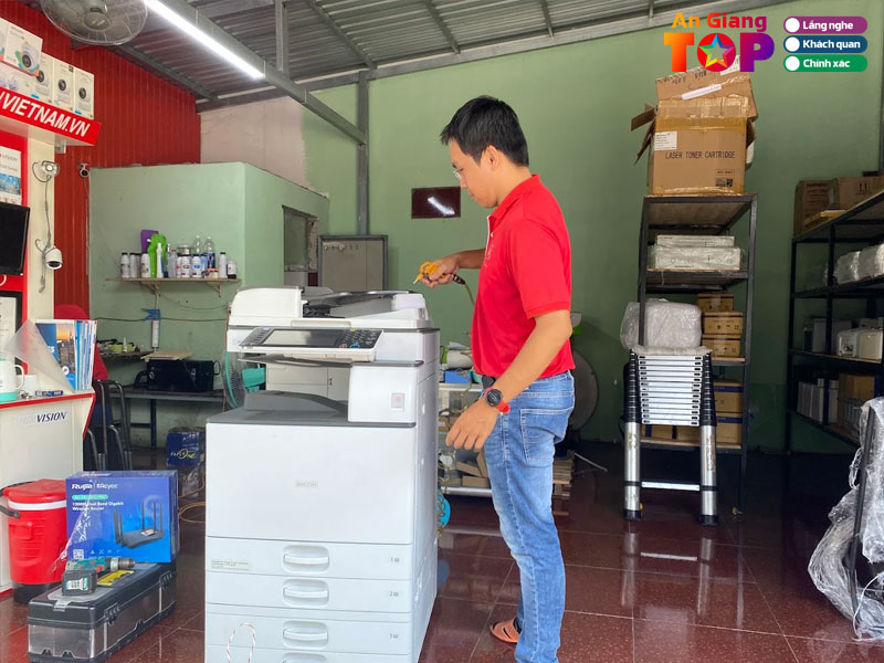 Cong-ty-tnhh-thiet-bi-cong-nghe-minh-tam-angiangtoplist