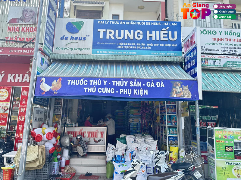 Cua-hang-thuoc-thu-y-trung-hieu-angiangtoplist