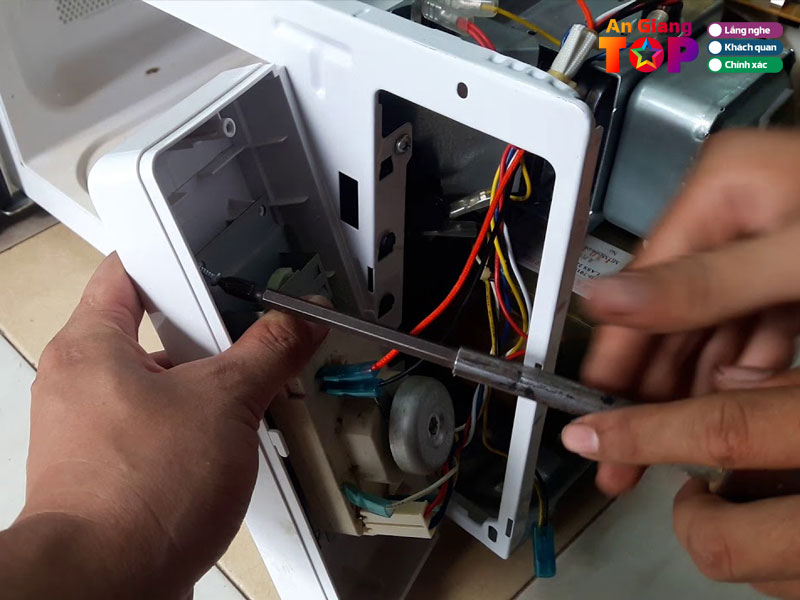 Dien-lanh-bien-angiangtoplist