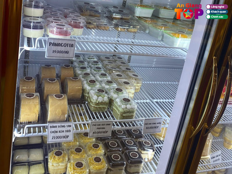 Gold-bakery-angiangtoplist