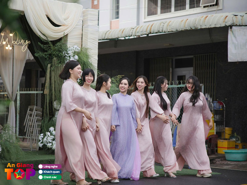 Gold-wedding-angiangtoplist