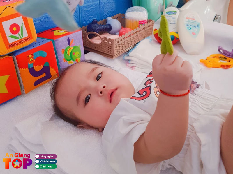 Hennis-mom-spa-angiangtoplist