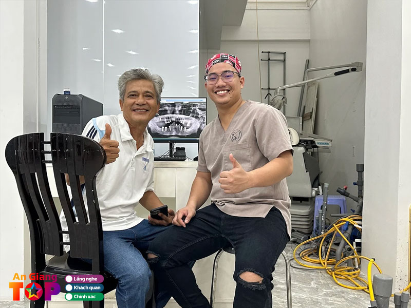 Nha-khoa-bao-ve-nu-cuoi-angiangtoplist