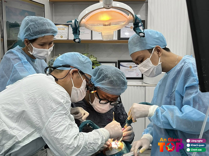 Nha-khoa-thoi-dai-angiangtoplist