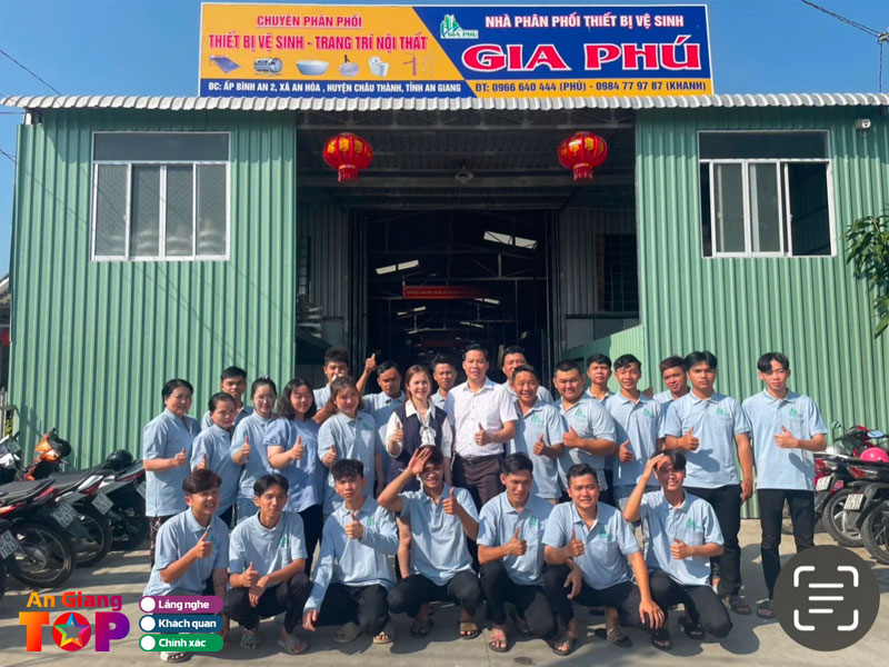 Nha-phan-phoi-thiet-bi-ve-sinh-gia-phu-angiangtoplist