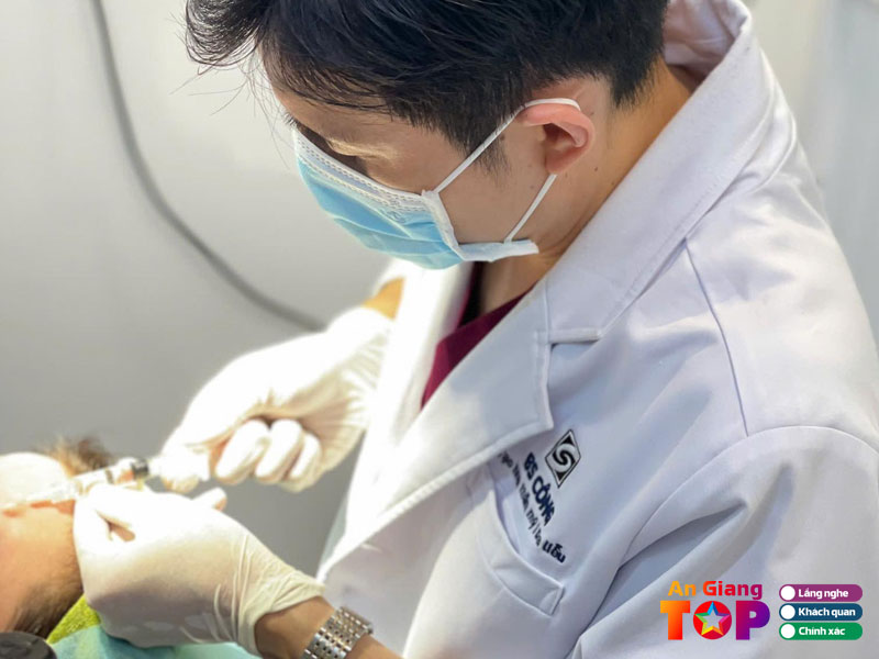 Tham-my-bac-si-cong-angiangtoplist