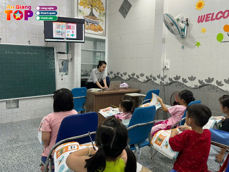 Trung-tam-day-them-chau-thanh-angiangtoplist