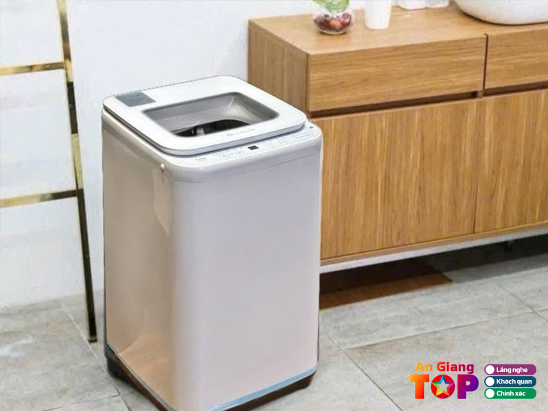 Trung-tam-mua-sam-nguyen-kim-angiangtoplist