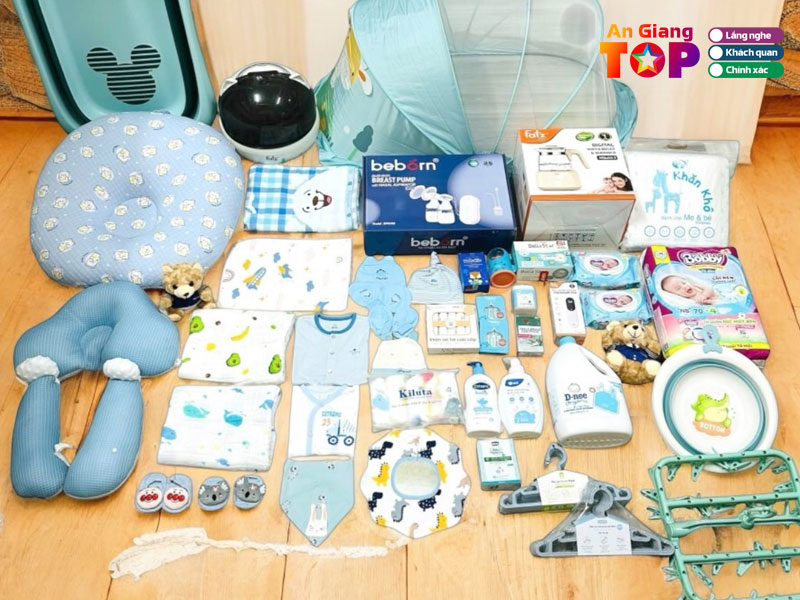 Cua-hang-me-va-be-minh-tam-angiangtoplist