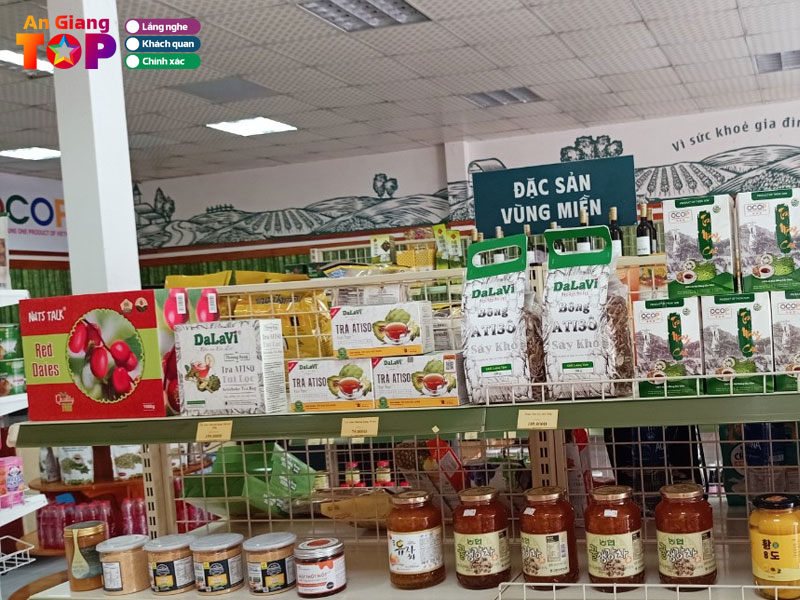 Cua-hang-nong-san-an-toan-chau-thanh-angiangtoplist