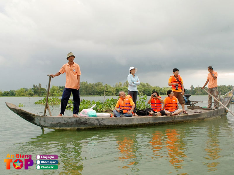 Di-chuyen-den-bung-binh-thien-angiangtoplist