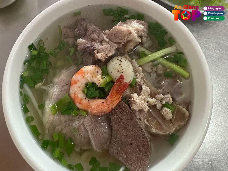 Hu-tieu-nam-vang-duc-hung-angiangtoplist