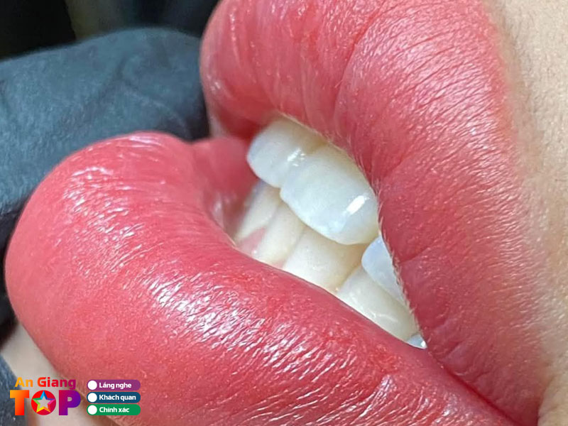 Ngoc-spa-phun-xam-tham-my-angiangtoplist