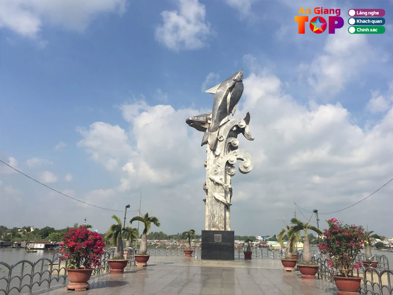 Nhung-dieu-thu-vi-khi-ghe-tham-tuong-dai-ca-basa-1-angiangtoplist