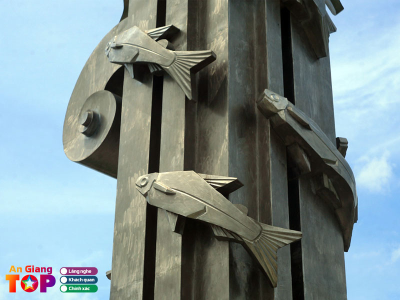 Nhung-dieu-thu-vi-khi-ghe-tham-tuong-dai-ca-basa-angiangtoplist