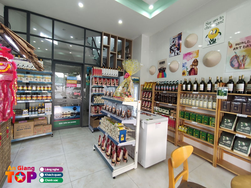 Qua-tang-dac-san-an-giang-angiangtoplist