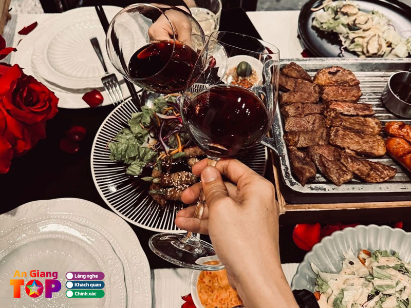 Quan-nha-18-do-angiangtoplist