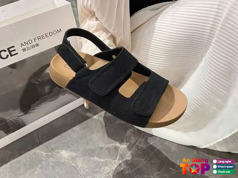 Shop-thuy-hang-angiangtoplist