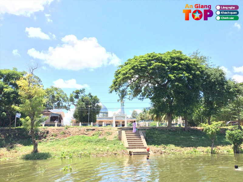 Thoi-diem-ly-tuong-de-tham-quan-angiangtoplist