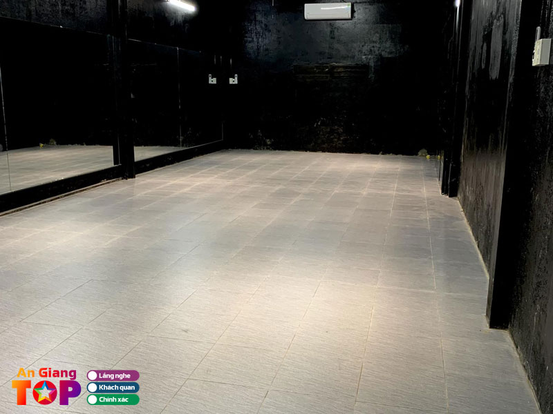 Binh-minh-dance-studio-angiangtoplist