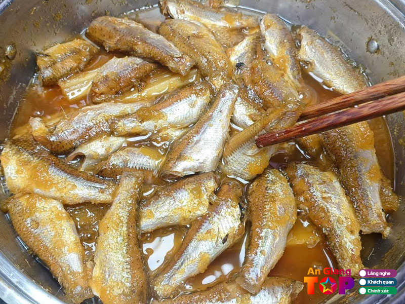 Huong-vi-dac-biet-cua-ca-linh-kho-mia-an-giang-angiangtoplist
