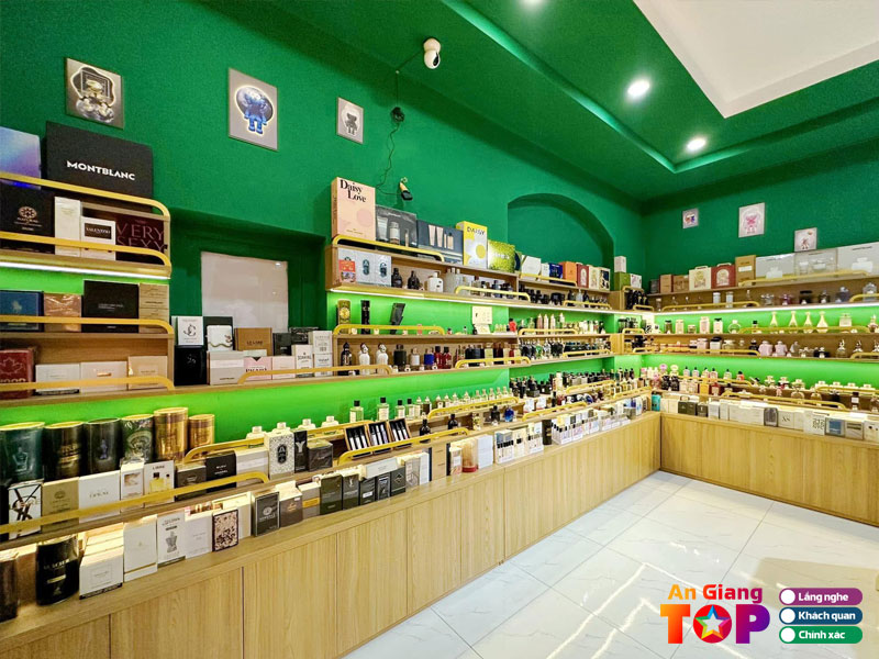 Son-ca-chua-nuoc-hoa-chinh-hang-angiangtoplist