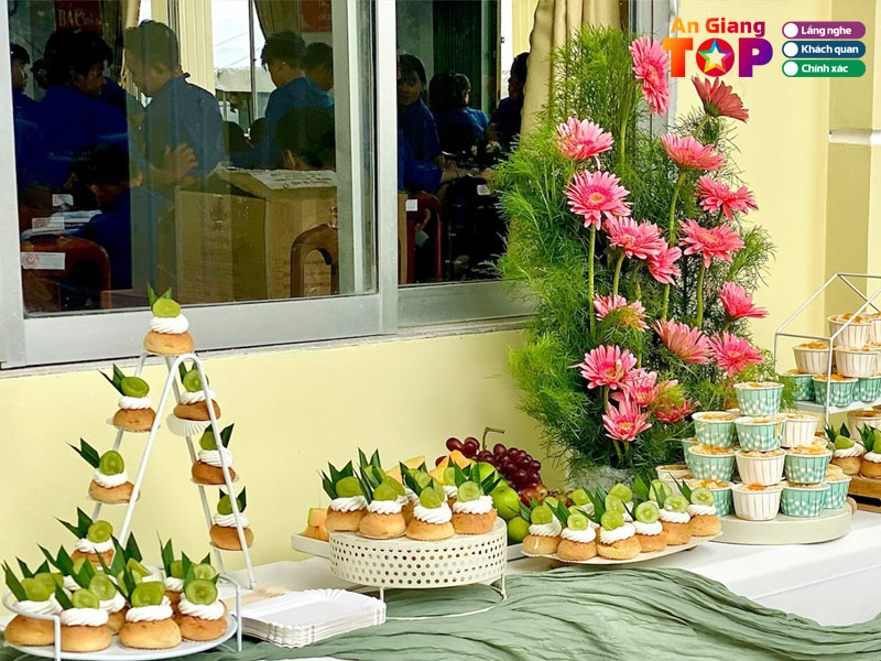 Tiem-banh-bao-ngoc-baongoc-bakery-angiangtoplist