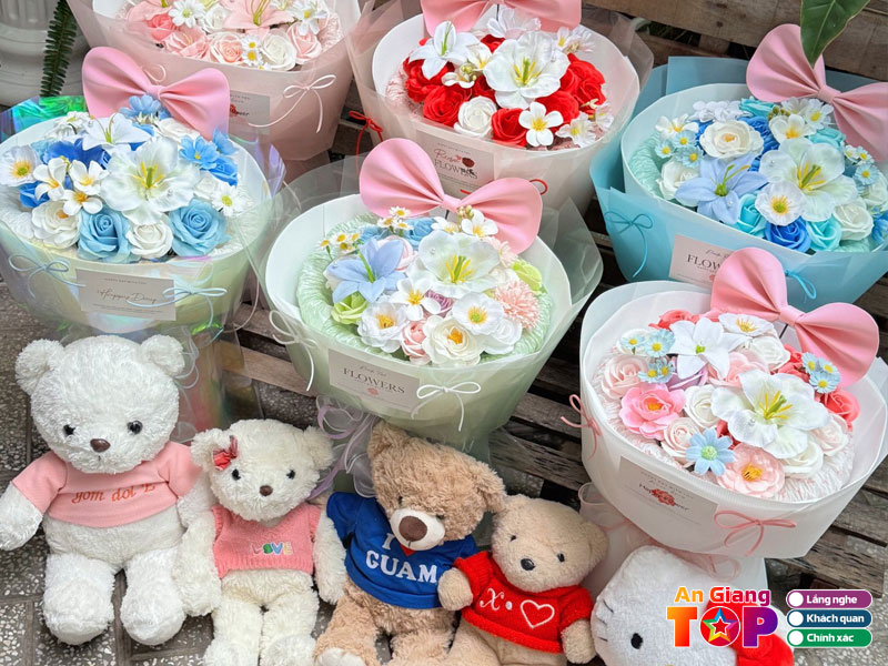 Tiem-hoa-long-xuyen-ngan-flowers-angiangtoplist