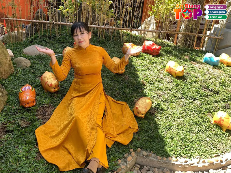 Tiem-may-ao-dai-yen-phuong-1-angiangtoplist