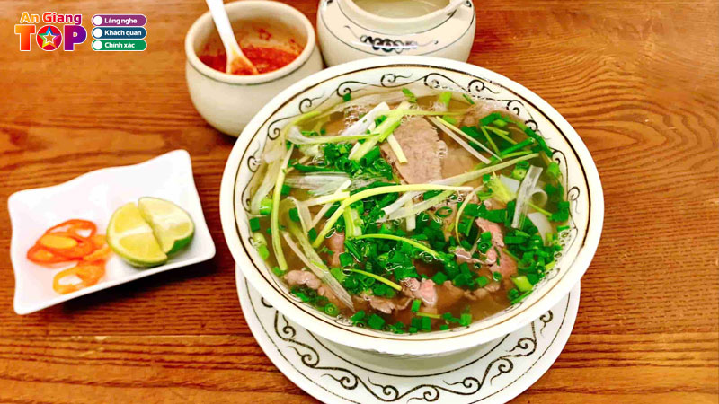 Top-10-quan-pho-bo-o-an-giang-chuan-vi-cuc-hut-khach-angiangtoplist