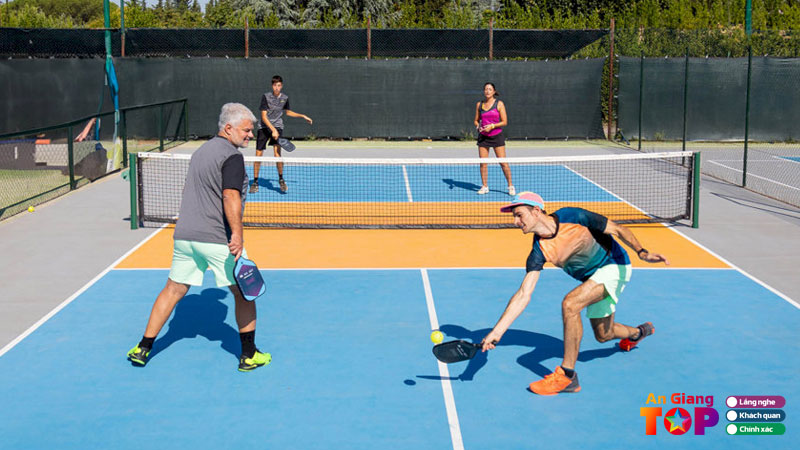 Top-5-mon-the-thao-dung-vot-dang-choi-1-angiangtoplist