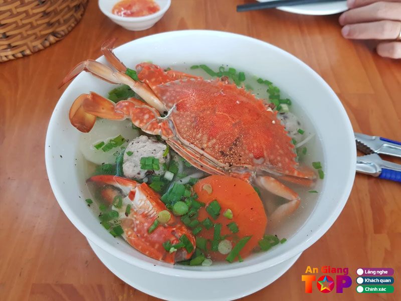 Banh-canh-ghe-huynh-nhu-angiangtoplist